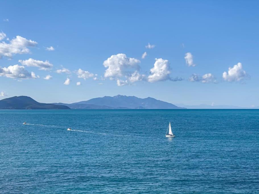 Appartamento Sirena A 2 Passi Dal Mare Piombino Dış mekan fotoğraf